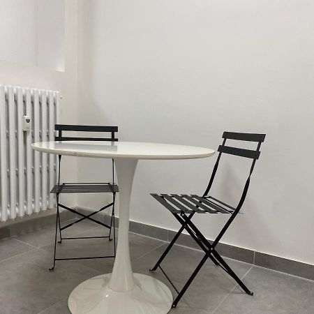Appartamento Al Ponte Coperto Pavia Bagian luar foto